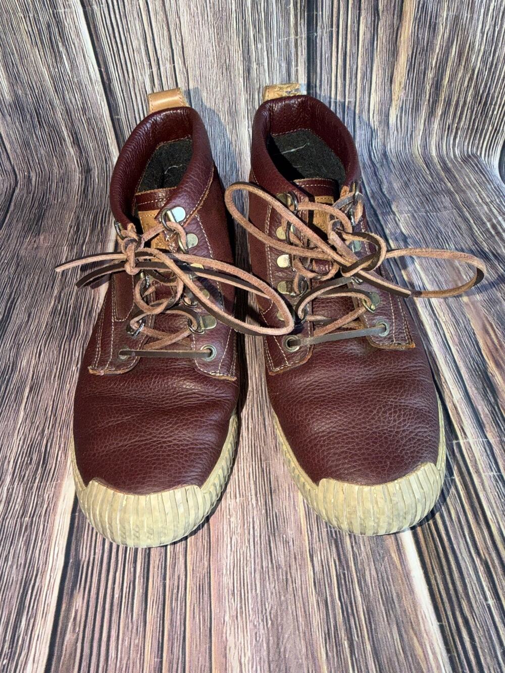 Vintage Timberland Men’s Leather & Suede Mid-Top Shoes Size 9M Brown